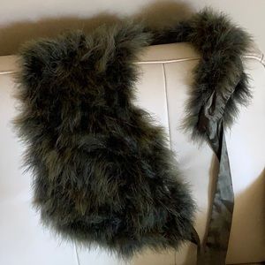 Green Feathered Shawl